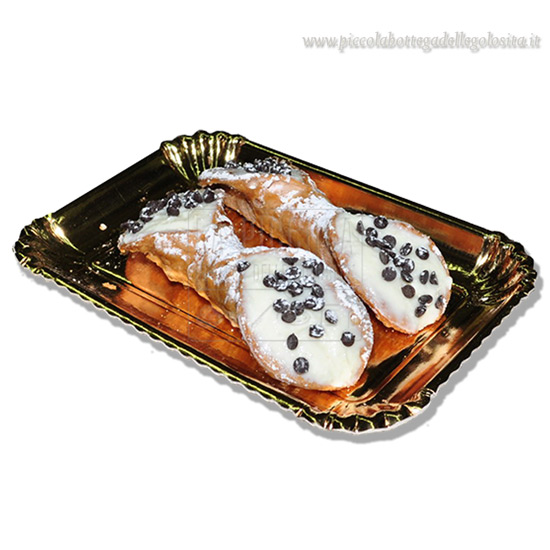 Cannolo alla ricotta con CIOCCOLATO